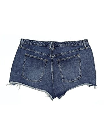 Good American Denim Shorts (view 2)