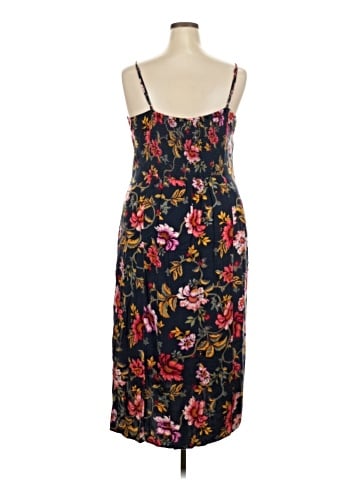 Old Navy Casual Dress (view 2)