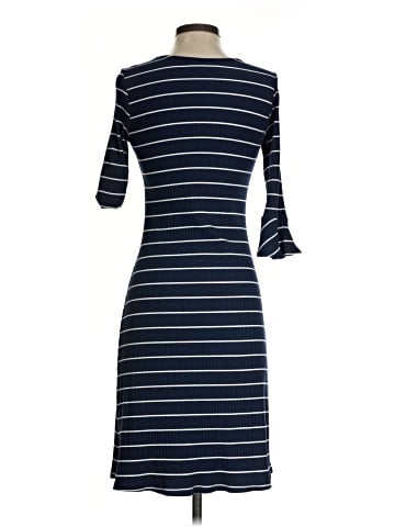 Amour Vert Casual Dress (view 2)