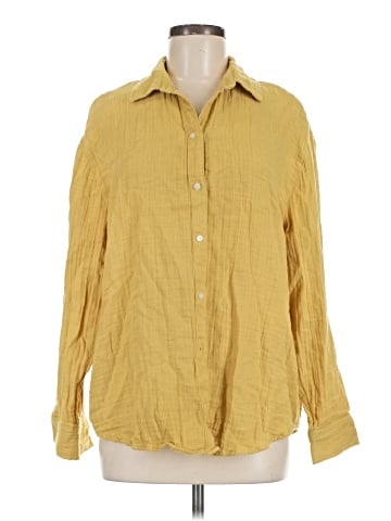 Old Navy Long Sleeve Button-Down Shirt (view 1)