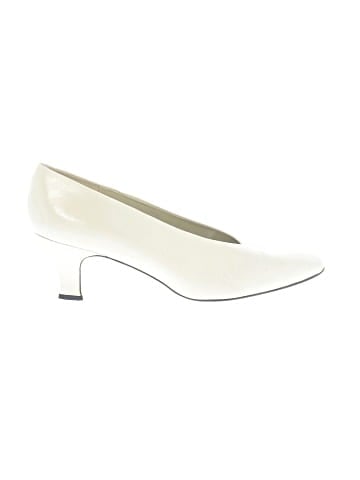 Liz Claiborne Heels (view 1)