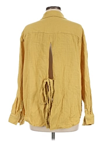 Old Navy Long Sleeve Button-Down Shirt (view 2)