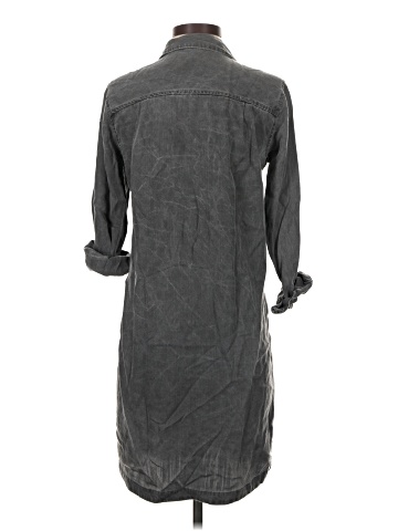 Old Navy Casual Dress (view 2)
