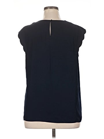41Hawthorn Sleeveless Blouse (view 2)