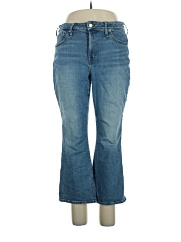Madewell Plus Kick Out Crop Jeans in Oneida Wash (view 1)