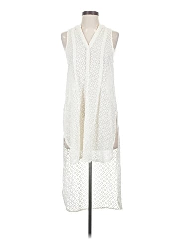 HD in Paris Sleeveless Button-Down Shirt (view 1)