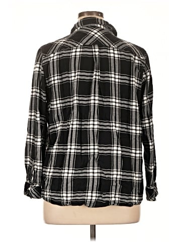 Well Worn 3/4 Sleeve Button-Down Shirt (view 2)