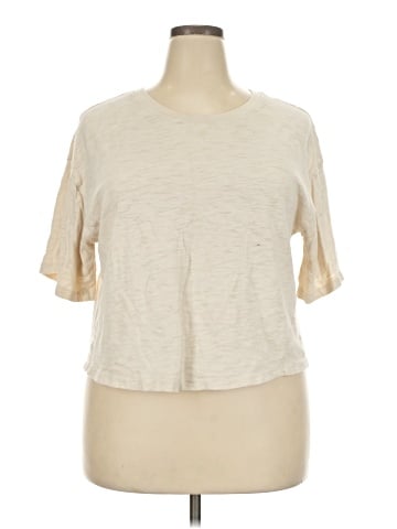 Universal Thread Short Sleeve T-Shirt (view 1)
