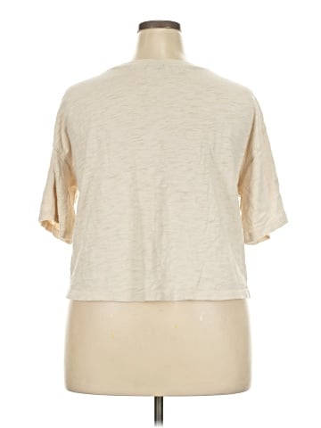 Universal Thread Short Sleeve T-Shirt (view 2)