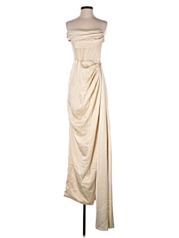 Miss Circle Cocktail Dress (view 1)