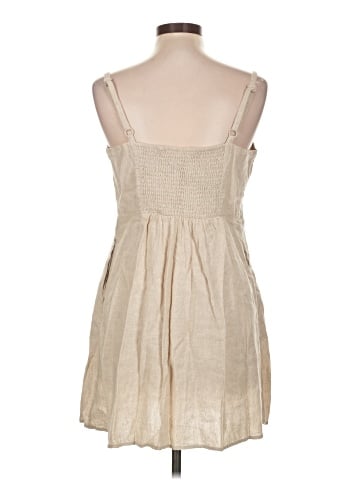Old Navy Casual Dress (view 2)