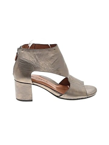 Gentle Souls by Kenneth Cole Sandals (view 1)