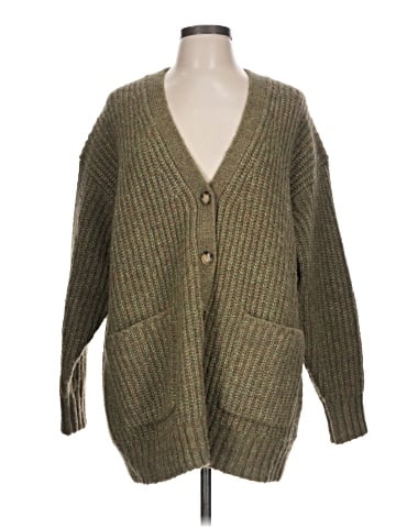 Uniqlo Cardigan (view 1)