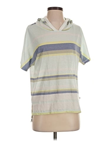 Victoria's Secret Short Sleeve T-Shirt (view 1)