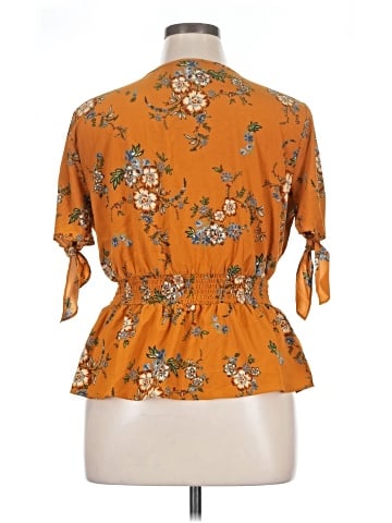 Lily White 3/4 Sleeve Blouse (view 2)