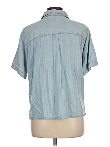 Levi's Short Sleeve Button-Down Shirt (view 2)
