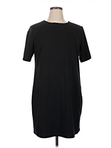 Old Navy Casual Dress (view 1)