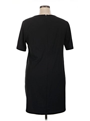 Old Navy Casual Dress (view 2)