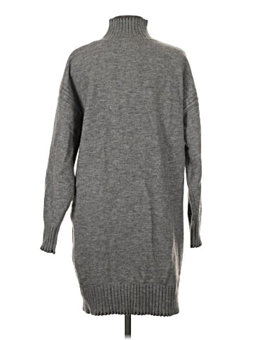 Max Studio Turtleneck Sweater (view 2)