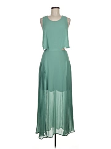Love 21 Cocktail Dress (view 1)