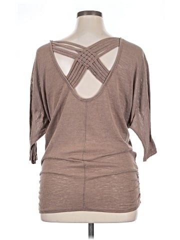 Charlotte Russe 3/4 Sleeve Top (view 2)