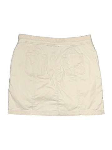 Karen Scott Skort (view 2)