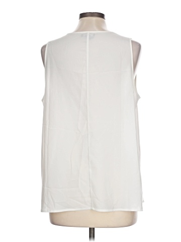 Gap Outlet Sleeveless T-Shirt (view 2)