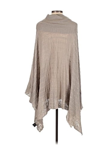 Kersh Poncho (view 2)