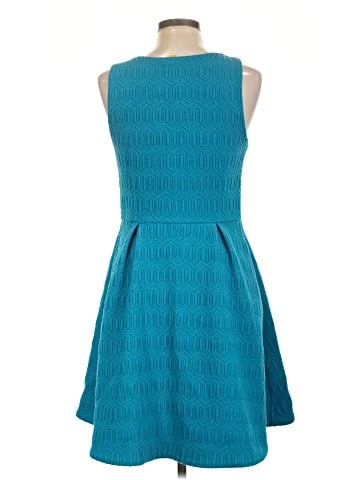Leifsdottir Casual Dress (view 2)
