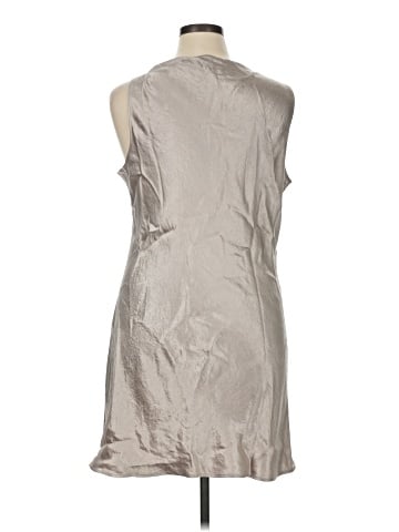 Banana Republic Casual Dress (view 2)