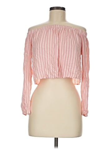 Kendall & Kylie 3/4 Sleeve Blouse (view 1)