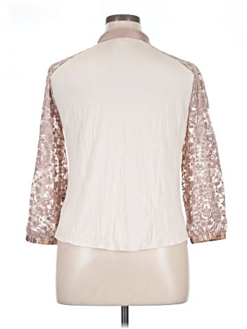 Tiny 3/4 Sleeve Blouse (view 2)