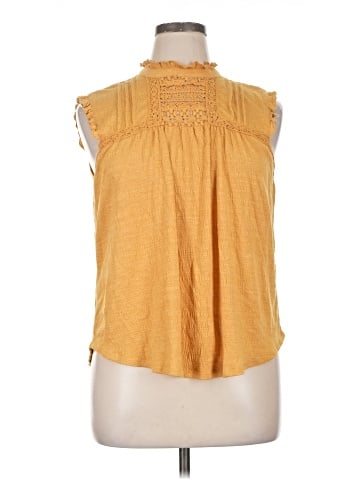 Cable & Gauge Sleeveless Blouse (view 1)