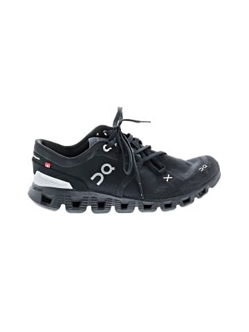 On Cloud Sneakers (view 1)