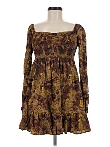 Oak & Trellis Casual Dress (view 1)