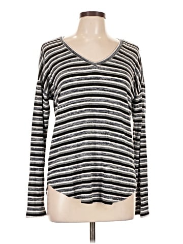 American Eagle Outfitters Long Sleeve Top (view 1)