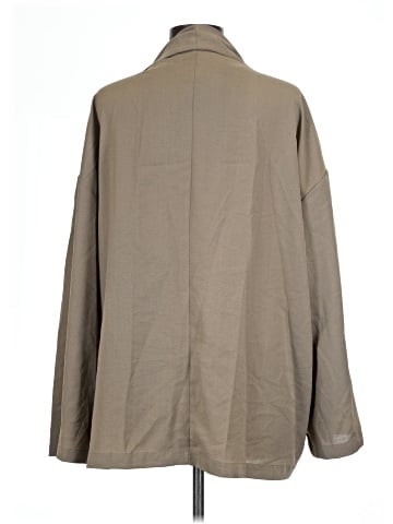 Commense Jacket (view 2)