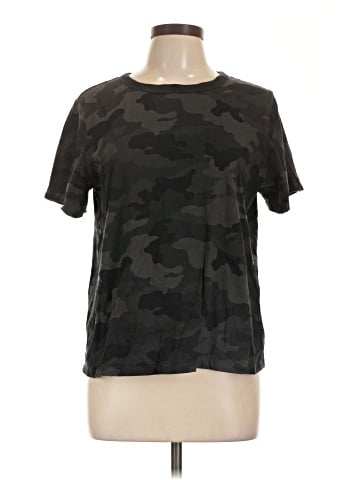 Old Navy Active T-Shirt (view 1)