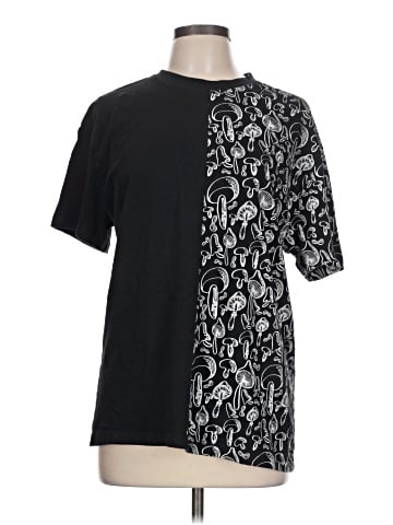 Hot Topic Short Sleeve T-Shirt (view 1)