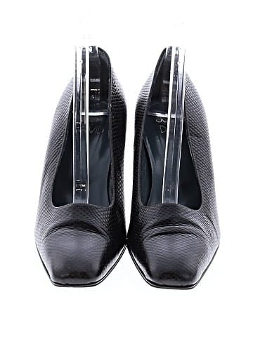 Joan & David Heels (view 2)