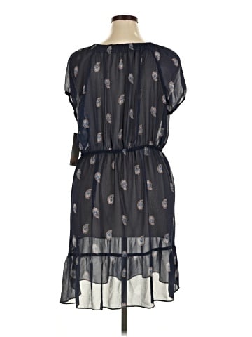 Daisy Fuentes Casual Dress (view 2)