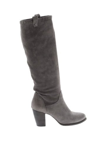 Ugg Boots (view 1)