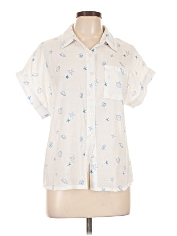Carolyn Taylor Short Sleeve Button-Down Shirt (view 1)