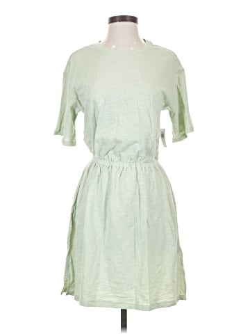 Old Navy Casual Dress (view 1)