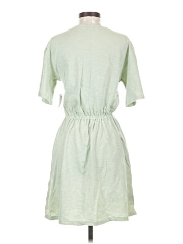 Old Navy Casual Dress (view 2)