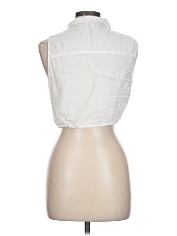 Love Tree Sleeveless Button-Down Shirt (view 2)