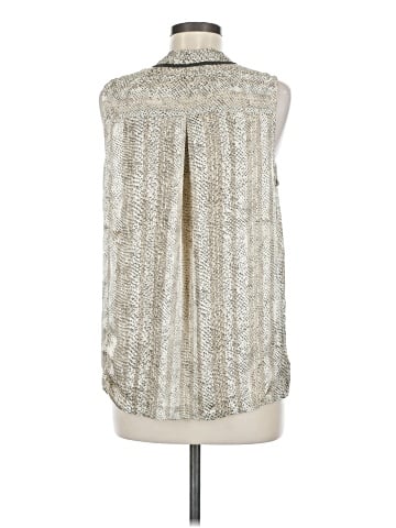 Maison d' Amelie Sleeveless Blouse (view 2)