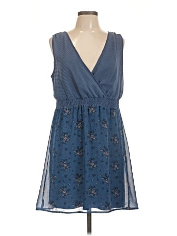Pins and Needles Casual Dress (view 1)