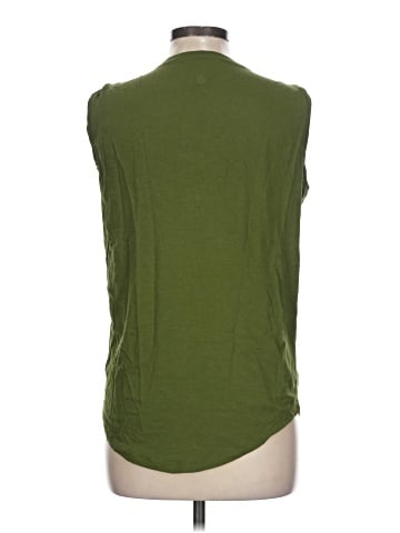 Lululemon Athletica Sleeveless T-Shirt (view 2)