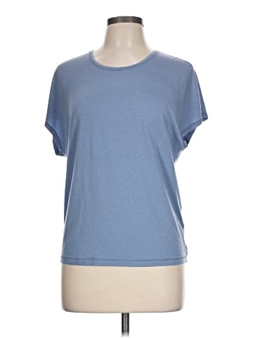 Lululemon Athletica Short Sleeve T-Shirt (view 1)